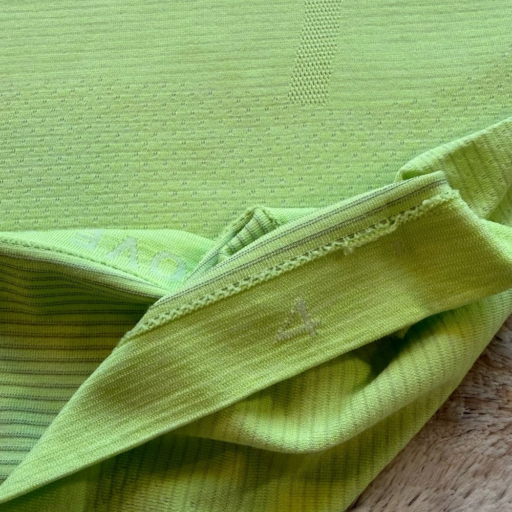 Lululemon Swiftly Tech Racerback 2.0 *Race Length in Neo Mint / Neo Mint Size 4 - Picture 8 of 13